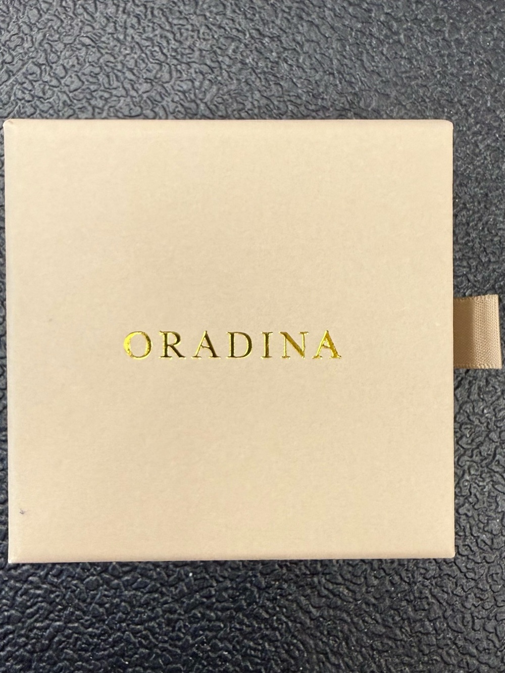 Oradina Women's Necklace Boxed Jewelry - Cream